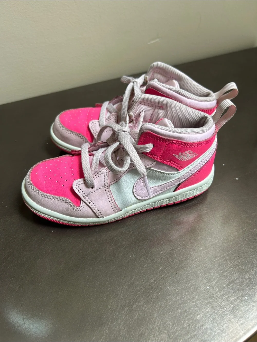 Nike Kids High-Top Sneakers - Hot Pink & Light Pink